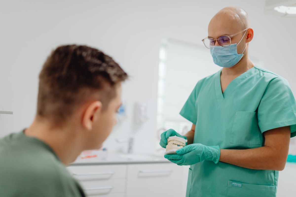 Dental Crown and Bridge Cost in Kharghar: What Actually Drives the Price
